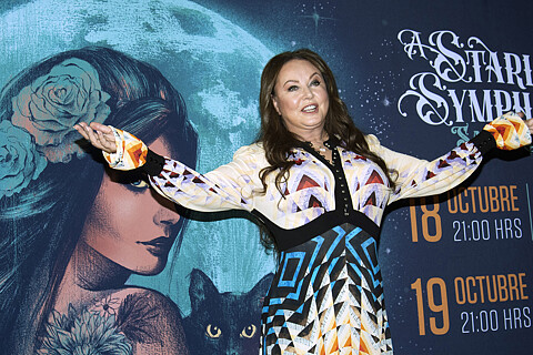 SARAH BRIGHTMAN